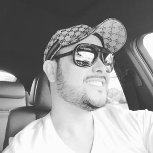 Meet your Posher, Giovanni